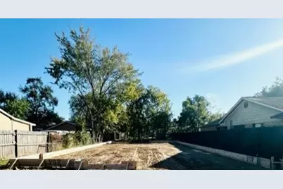 808 Avenue E, South Houston, TX 77587 - Photo 3