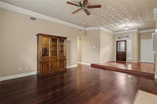 835 Maplewood Falls Ct, Houston, TX 77062 - Photo 9