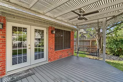 835 Maplewood Falls Court, Houston, TX 77062 - Photo 29