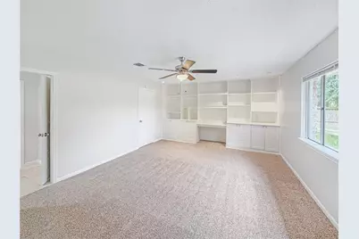 7323 Tall Pines Drive, Houston, TX 77088 - Photo 27