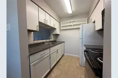 6723 Heards #1, Galveston, TX 77551 - Photo 5