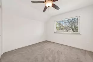 15411 Lago Villa Dr, Tomball, TX 77377 - Photo 37