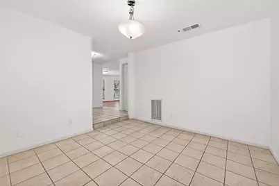 15411 Lago Villa Drive, Tomball, TX 77377 - Photo 9