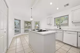 15411 Lago Villa Dr, Tomball, TX 77377 - Photo 21