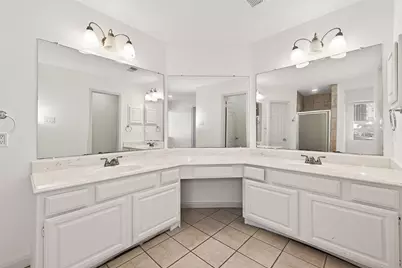 15411 Lago Villa Drive, Tomball, TX 77377 - Photo 33