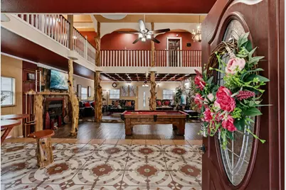 511 Chateau Woods Parkway Drive, Conroe, TX 77385 - Photo 3