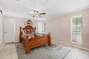 511 Chateau Woods Pkwy Dr, Conroe, TX 77385 - Photo 11