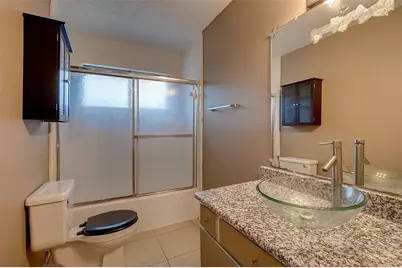 12054 Mighty Oak Drive #B, Houston, TX 77066 - Photo 7