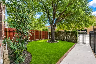1322 Emancipation Avenue, Houston, TX 77003 - Photo 3