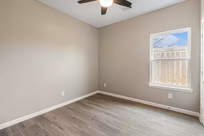4645 Larkspur Street, Houston, TX 77051 - Photo 13