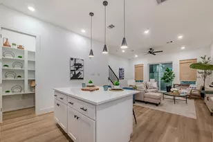 1909 Dewalt St, Houston, TX 77088 - Photo 17