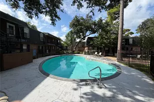 9011 Gaylord St, Hedwig Village, TX 77024 - Photo 3