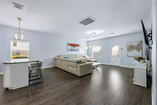 2522 Knoll Shadows Ln, Katy, TX 77449 - Photo 7