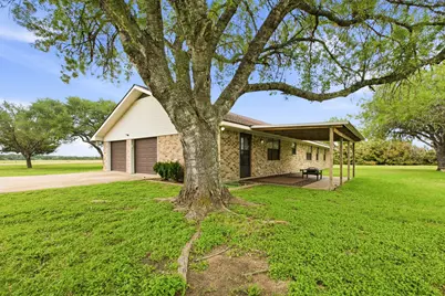 1150 Cr 209, Weimar, TX 78962 - Photo 23