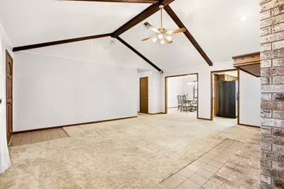 1150 Cr 209, Weimar, TX 78962 - Photo 7