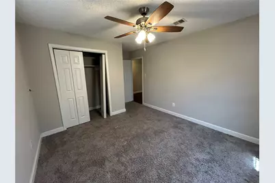 1805 King Arthur Court, Pinehurst, TX 77630 - Photo 29