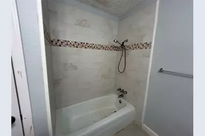 1805 King Arthur Court, Pinehurst, TX 77630 - Photo 27