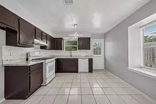 1606 Westfork Dr, Katy, TX 77449 - Photo 11
