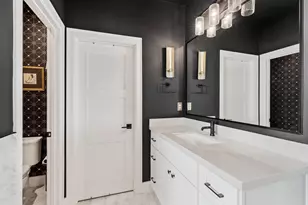 1240 W Bell St, Houston, TX 77019 - Photo 15