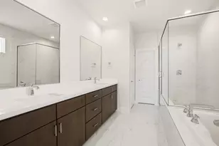 1811 Mills St, Houston, TX 77026 - Photo 9