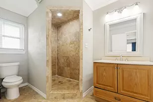 2500 County Rd 62, Rosharon, TX 77583 - Photo 29