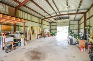 2500 County Rd 62, Rosharon, TX 77583 - Photo 41