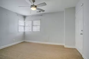 2228 Addison Rd, Houston, TX 77030 - Photo 19