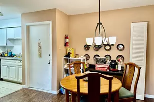 8421 Hearth Dr, Houston, TX 77054 - Photo 25
