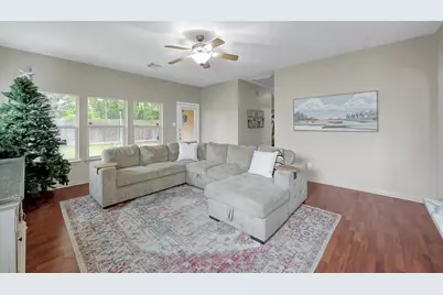 208 Summer Pine Court, Conroe, TX 77304 - Photo 9