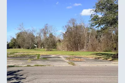 1512 W Park Avenue, Orange, TX 77630 - Photo 5