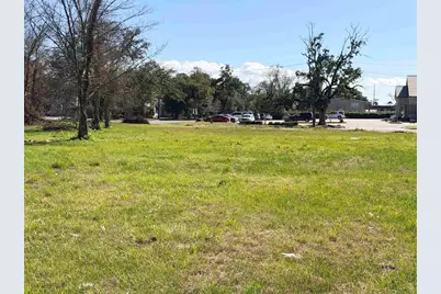 1512 W Park Avenue, Orange, TX 77630 - Photo 11