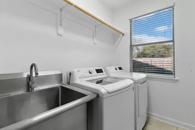 1931 Timber Creek Drive, Missouri City, TX 77459 - Photo 11