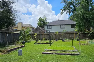 8435 Battleoak Dr, Houston, TX 77040 - Photo 17
