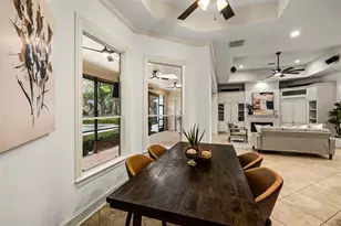 3 N Benton Woods Cir, The Woodlands, TX 77382 - Photo 19