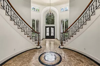 3 N Benton Woods Circle, The Woodlands, TX 77382 - Photo 7