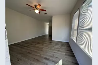 5024 Jefferson Street, Houston, TX 77023 - Photo 11