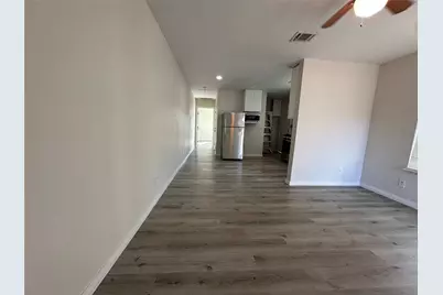 5024 Jefferson Street, Houston, TX 77023 - Photo 9