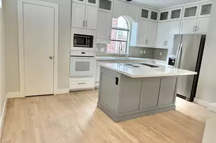 6418 Ferris Dr, Houston, TX 77081 - Photo 5