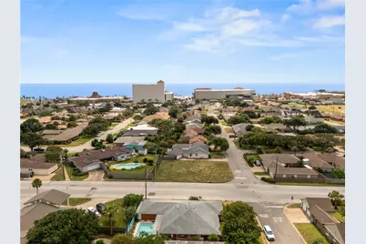 2824 E Palm Circle, Galveston, TX 77551 - Photo 29