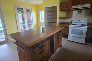 1471 Private Rd 652, Sargent, TX 77414 - Photo 9