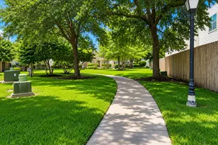 3113 Clearview Cir, Houston, TX 77025 - Photo 27