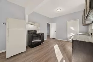 8211 Parnell St, Houston, TX 77051 - Photo 15