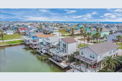 22108 Zapata, Galveston, TX 77554 - Photo 11