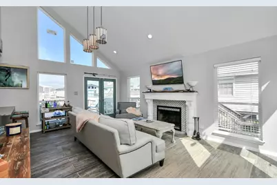 22108 Zapata, Galveston, TX 77554 - Photo 15