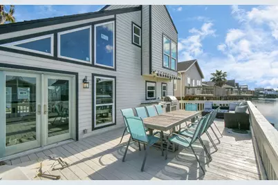 22108 Zapata, Galveston, TX 77554 - Photo 37