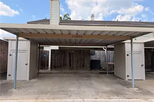 14682 Perthshire Rd, Houston, TX 77079 - Photo 35