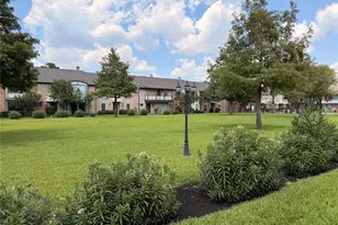 14682 Perthshire Rd, Houston, TX 77079 - Photo 35