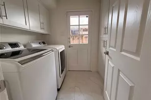 14682 Perthshire Rd, Houston, TX 77079 - Photo 29