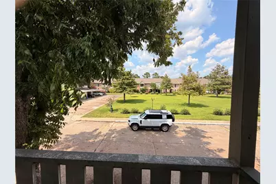 14682 Perthshire Road #A, Houston, TX 77079 - Photo 33