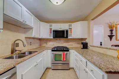 2113 Waugh Drive, Houston, TX 77006 - Photo 5